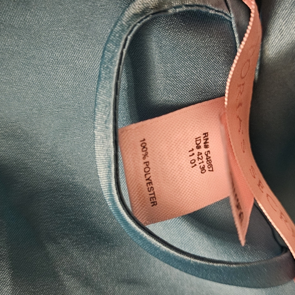 Victoria Secret polyester Robe - Picture 4 of 4